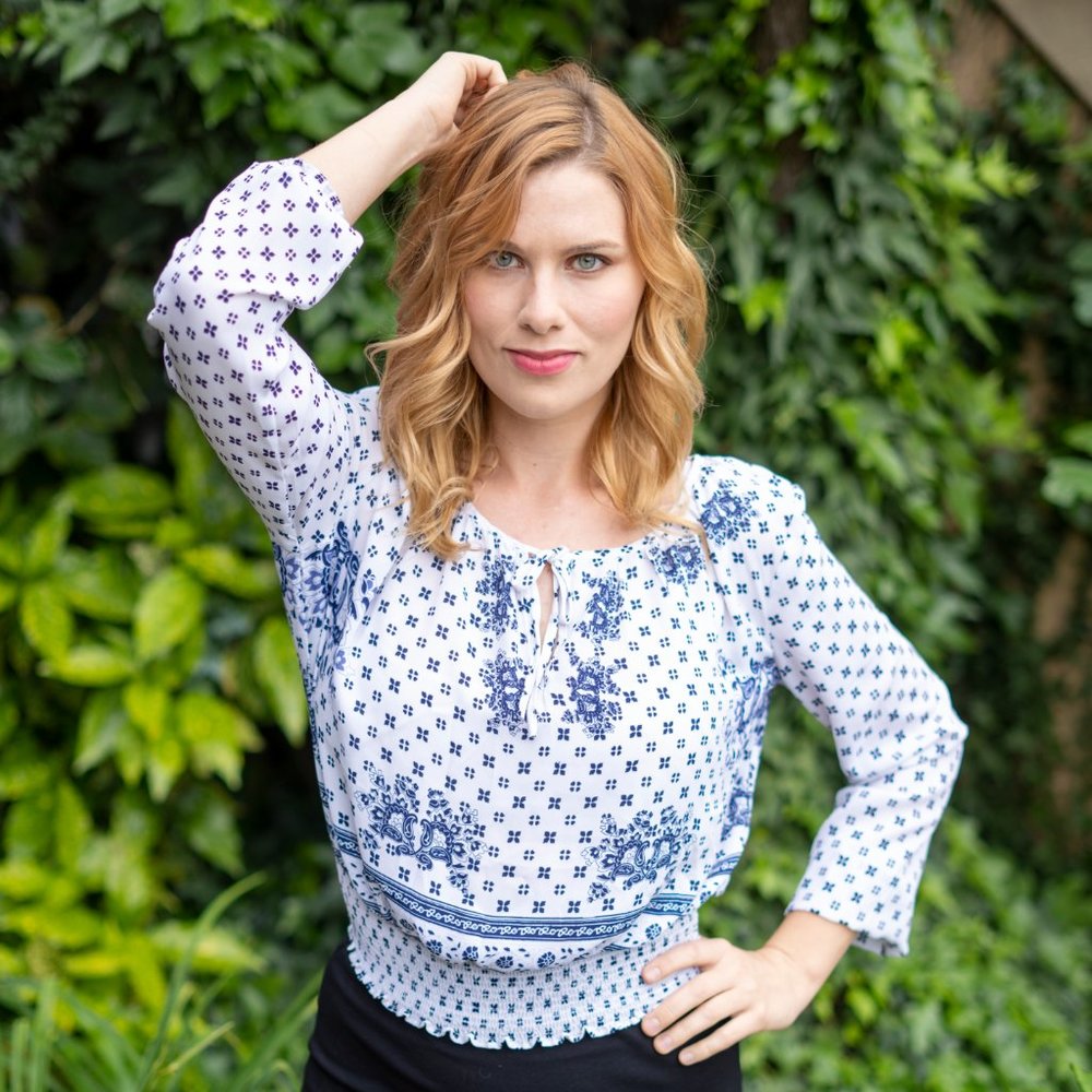 H&M White & Navy Peasant crop top (6)